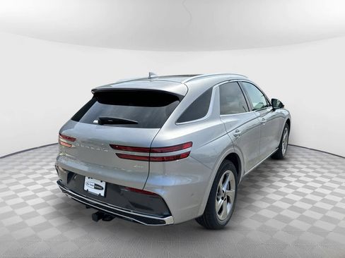 New 2026 Genesis GV70 2.5T Advanced w/ G1 Accessory Package image 6