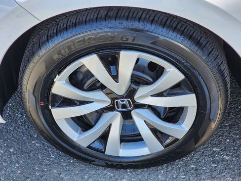 Used 2023 Honda Civic LX image 18