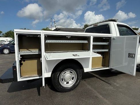 Used 2014 Ford F250 XL w/ Power Equipment Group image 12