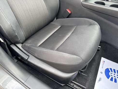 Used 2025 Nissan Altima 2.5 SV image 24