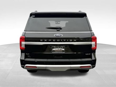 Used 2023 Ford Expedition Max XLT AWD/4WD image 6