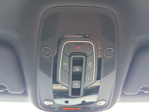 Used 2019 Audi e-tron Premium Plus AWD/4WD image 21