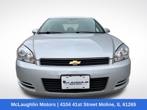 Used 2011 Chevrolet Impala LS image 9