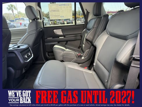 New 2026 Ford Expedition Active RWD image 15