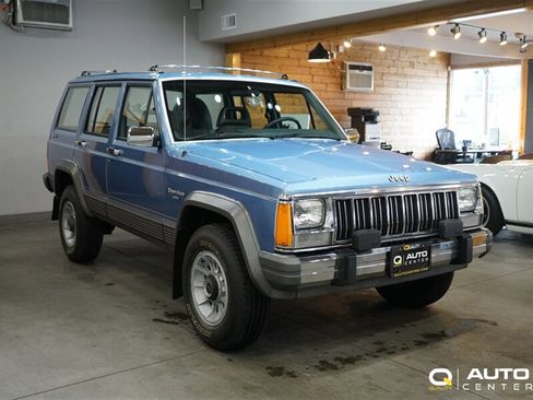 Used 1989 Jeep Cherokee Laredo AWD/4WD image 3