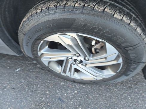 Used 2021 Hyundai Santa Fe SEL w/ Convenience Package image 7