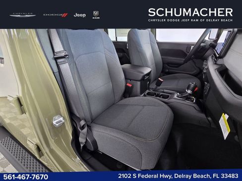 New 2026 Jeep Gladiator Sport AWD/4WD image 15