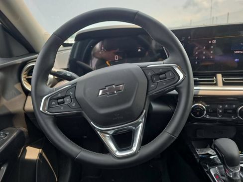 Used 2024 Chevrolet Trax ACTIV FWD image 14