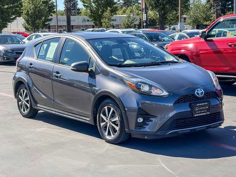 Used 2018 Toyota Prius C Four FWD image 6