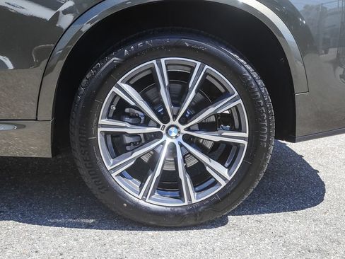 Used 2025 BMW X5 xDrive40i AWD/4WD image 8