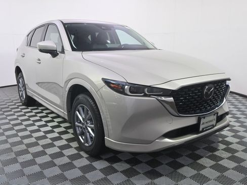 Used 2024 MAZDA CX-5 AWD 2.5 S w/ Select Package image 9