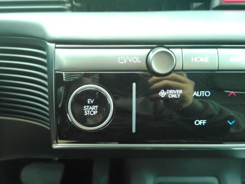 Used 2025 Hyundai Ioniq 5 Limited RWD image 45