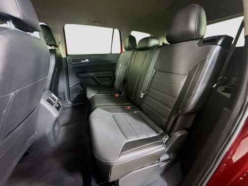 Used 2018 Volkswagen Atlas S image 25