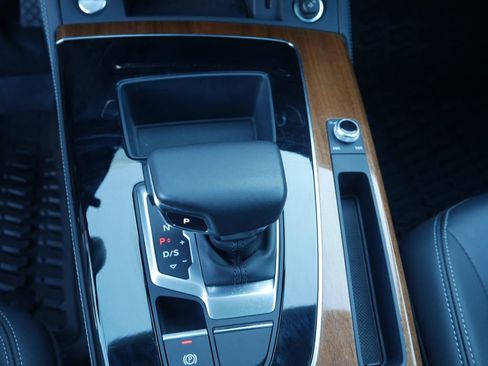 Certified 2023 Audi Q5 2.0T Premium Plus w/ Premium Plus Package image 51