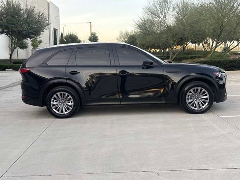 Used 2024 MAZDA CX-90 3.3 Turbo w/ Preferred Plus image 2