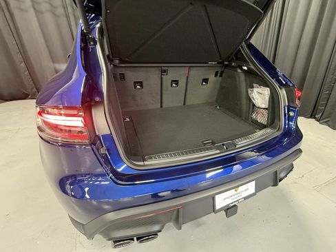 New 2026 Porsche Macan S image 18