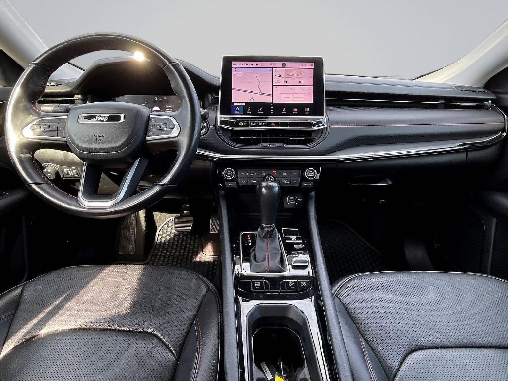 Used 2022 Jeep Compass Trailhawk w/ Trailhawk Elite Group AWD/4WD image 9