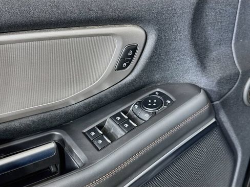 Used 2025 Ford Expedition Active AWD/4WD image 17