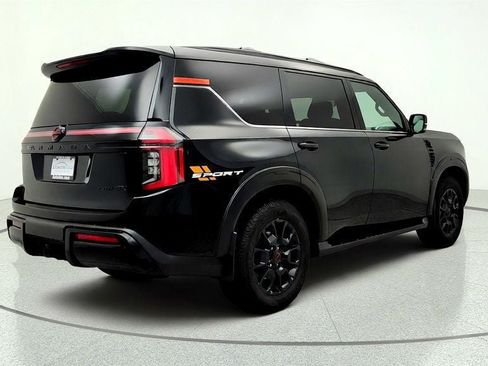 Used 2025 Nissan Armada PRO-4X AWD/4WD image 5