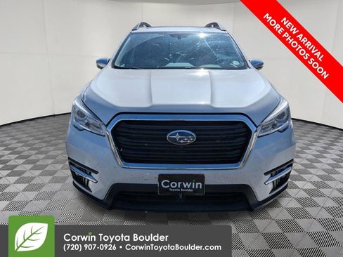 Used 2019 Subaru Ascent Touring AWD/4WD image 2