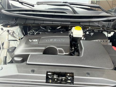 Used 2024 Nissan Pathfinder SL FWD image 36