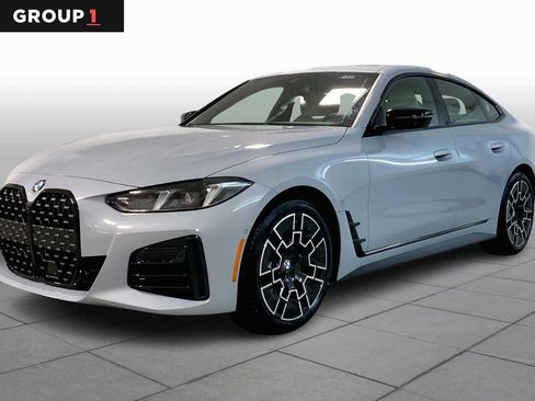 New 2026 BMW 430i xDrive 430i xDrive w/ M Sport Package image 1
