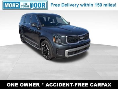 Used 2023 Kia Telluride EX w/ EX Captain's Chair Package