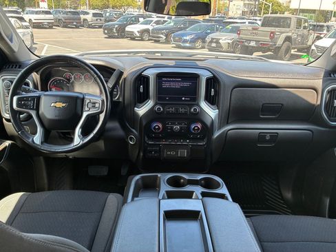 Used 2021 Chevrolet Silverado 1500 LT w/ Bed Protection Package AWD/4WD image 26