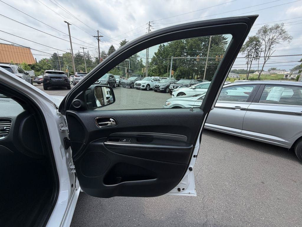 Used 2019 Dodge Durango GT w/ Blacktop Package AWD/4WD image 19