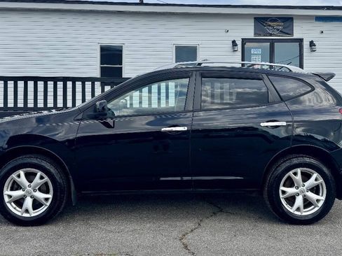 Used 2010 Nissan Rogue SL AWD/4WD image 2