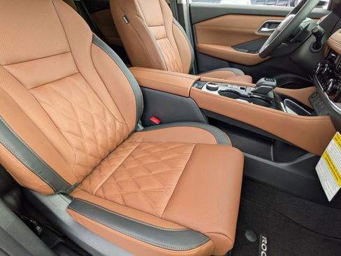 New 2026 Nissan Rogue Platinum w/ Platinum Premium Package image 34