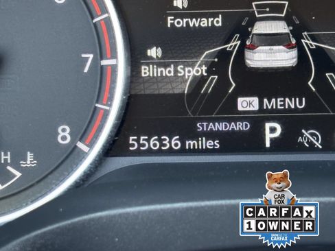 Used 2025 Nissan Rogue SV FWD image 32