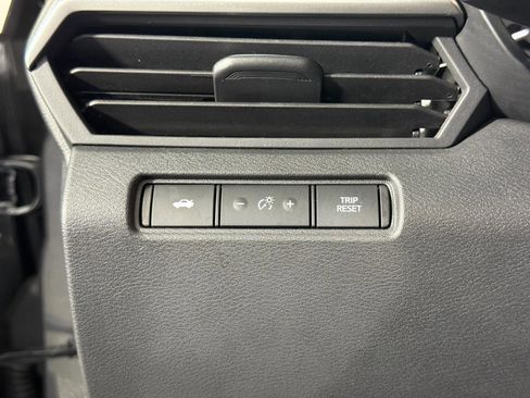 Used 2021 Nissan Altima 2.5 SV AWD/4WD image 15