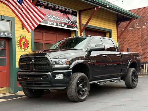 Used 2017 RAM 2500 Laramie w/ Sport Appearance Group AWD/4WD image 5