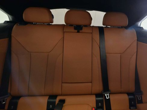 Certified 2023 BMW i4 eDrive40 w/ M Sport Package image 9