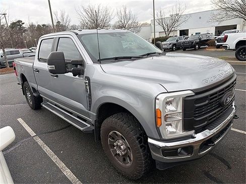 Used 2023 Ford F250 XL w/ 360-Degree Camera Package image 3