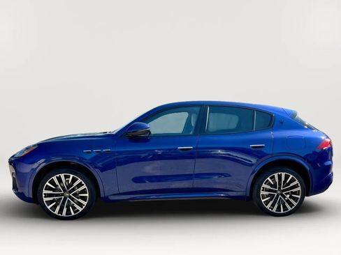 Used 2023 Maserati Grecale Modena AWD/4WD image 4