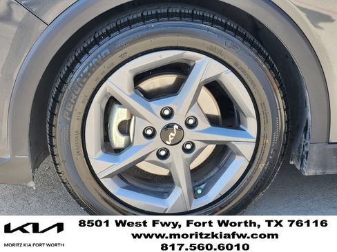 Certified 2025 Kia K4 FWD image 9