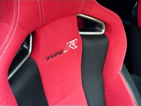 Used 2021 Honda Civic Type R image 32