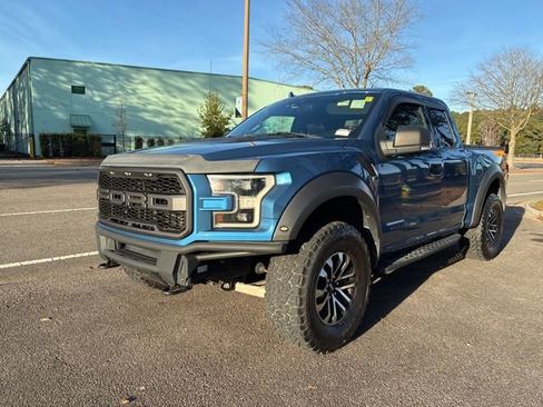 Used 2019 Ford F150 Raptor w/ Equipment Group 801A Mid image 7