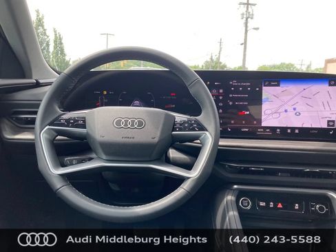 Used 2025 Audi Q5 Premium Plus AWD/4WD image 33
