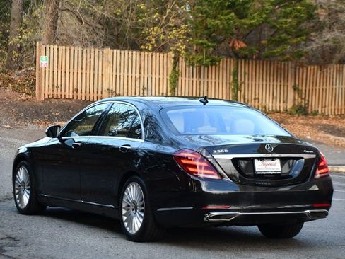 Used 2018 Mercedes-Benz S 560 4MATIC Sedan image 9