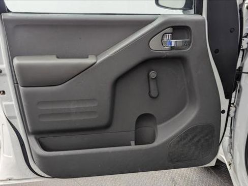 Used 2019 Nissan Frontier S image 13