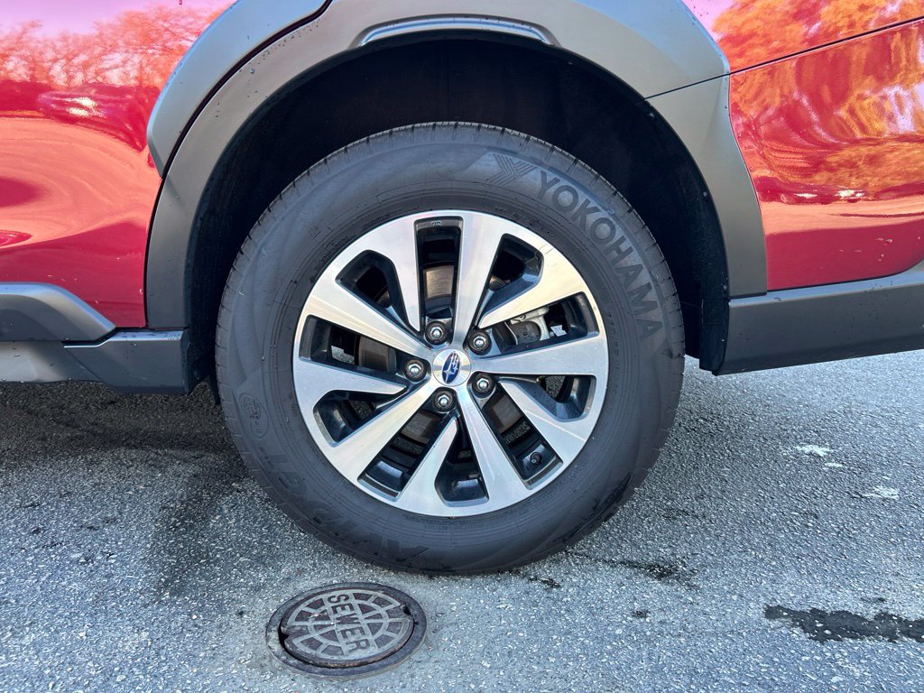 Certified 2024 Subaru Outback Premium AWD/4WD image 12