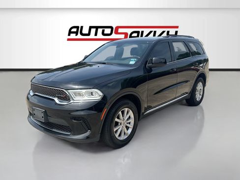 Used 2023 Dodge Durango SXT RWD image 3