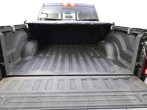 Used 2018 RAM 2500 Laramie w/ Sport Appearance Group image 19