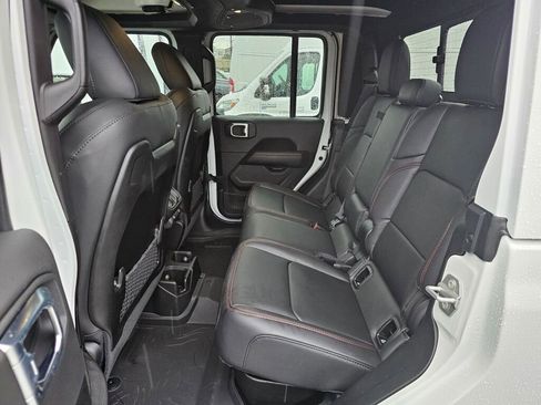 New 2026 Jeep Gladiator Rubicon image 15