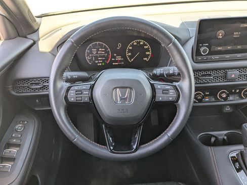 Used 2024 Honda HR-V Sport image 18
