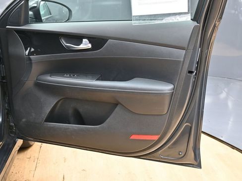 Used 2023 Kia Forte GT-Line image 48