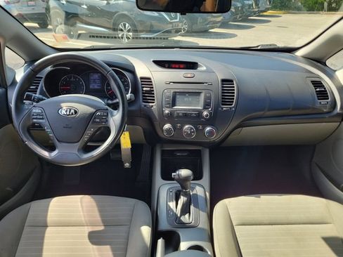 Used 2016 Kia Forte EX FWD image 29